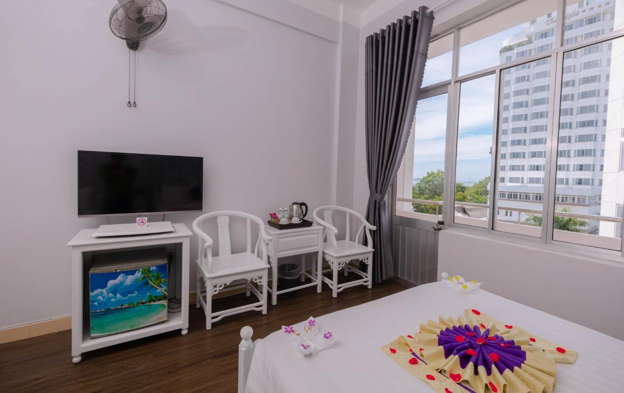 Cct Luxury Hotel Nha Trang Exterior photo